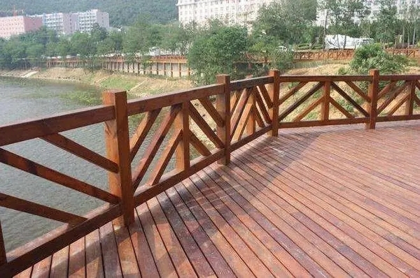 文章附图