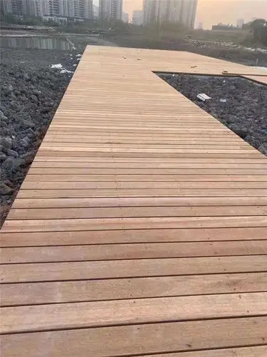 文章附图